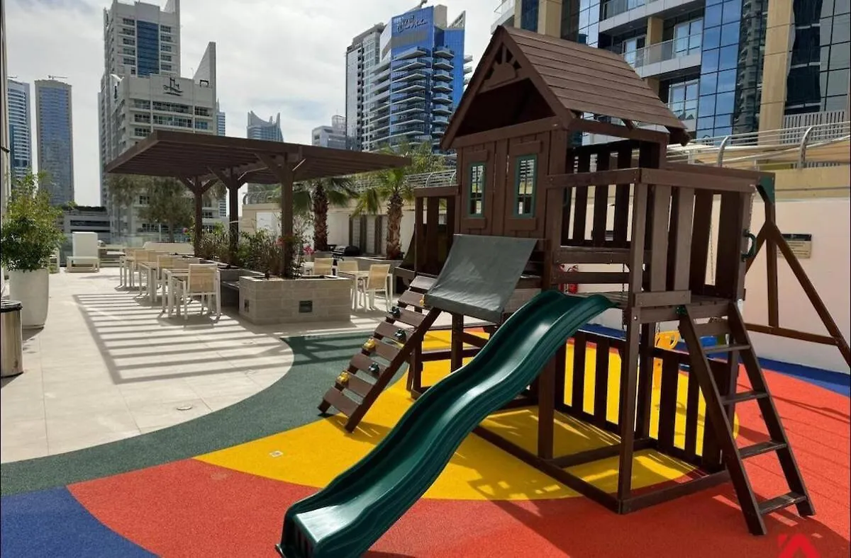 Luxury Sea View Studio In Dubai Marina Apartment